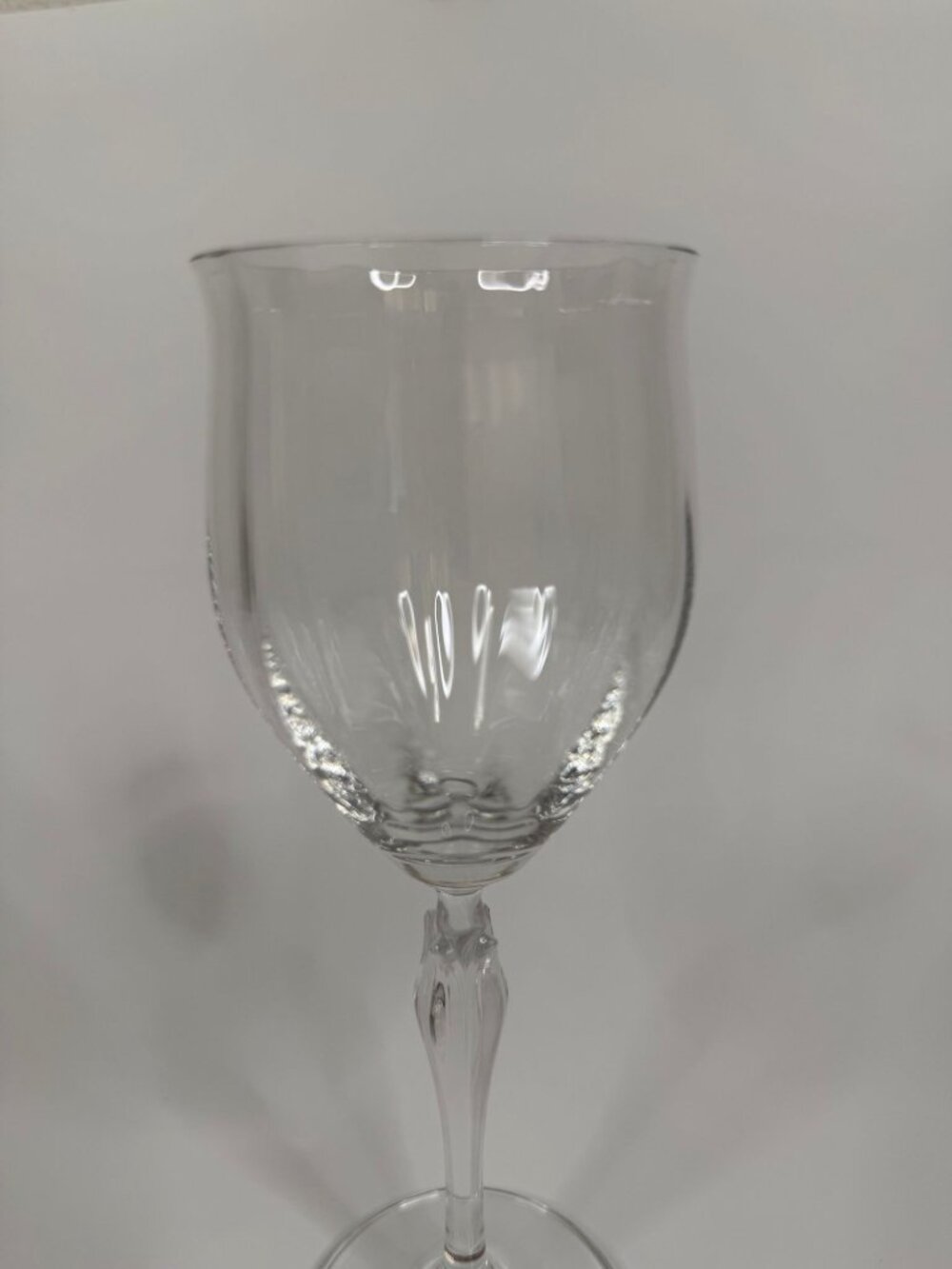 Vintage Mikasa Romanaire Spring Petals Pattern Wine Glass 8.25" - Picture 3 of 7